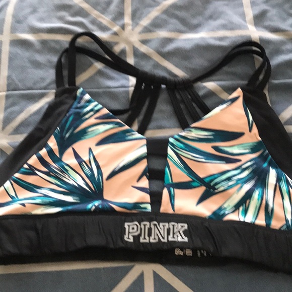 Pink ultimate sports bra - Picture 1 of 3